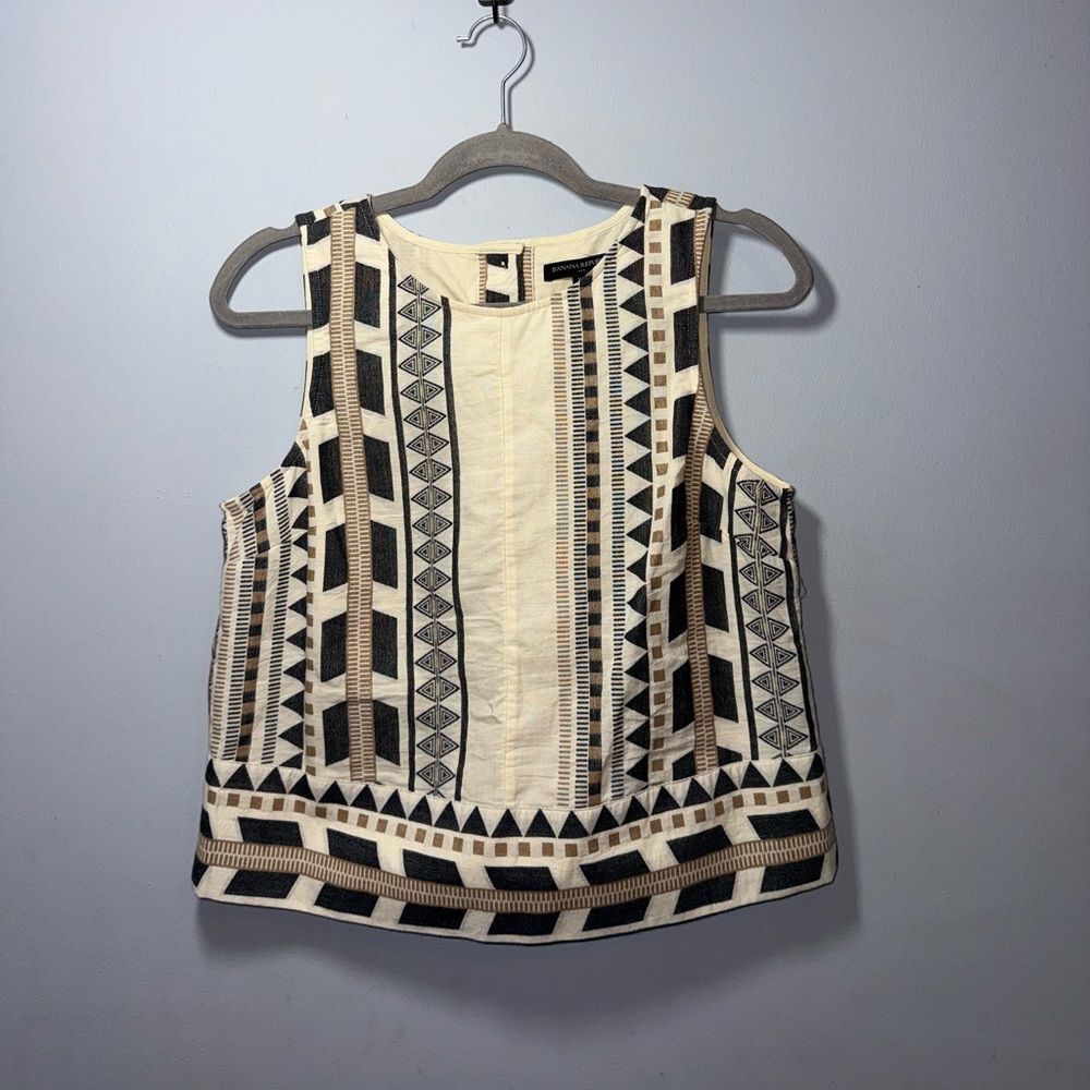 Banana Republic Women’s Aztec Western Buttoned Back Sleeveless Top XS EUC